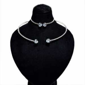 نیم ست طوقی مدل قلبی کد 301